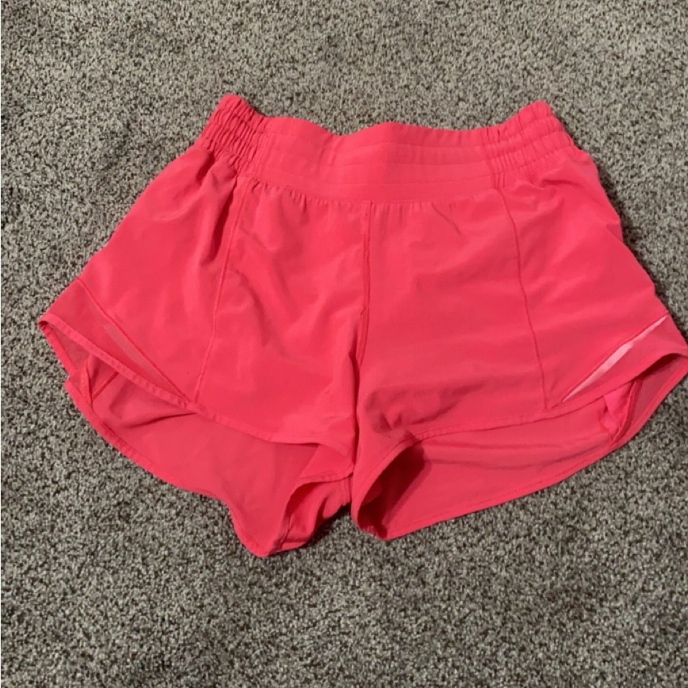 Size 4 lululemon high rise hotty hots